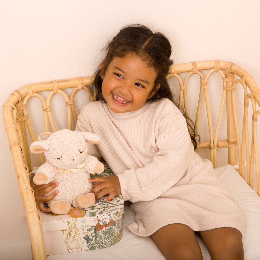 Sleep Sheep On The Go™ White Noise Soothing Plush cloud.b