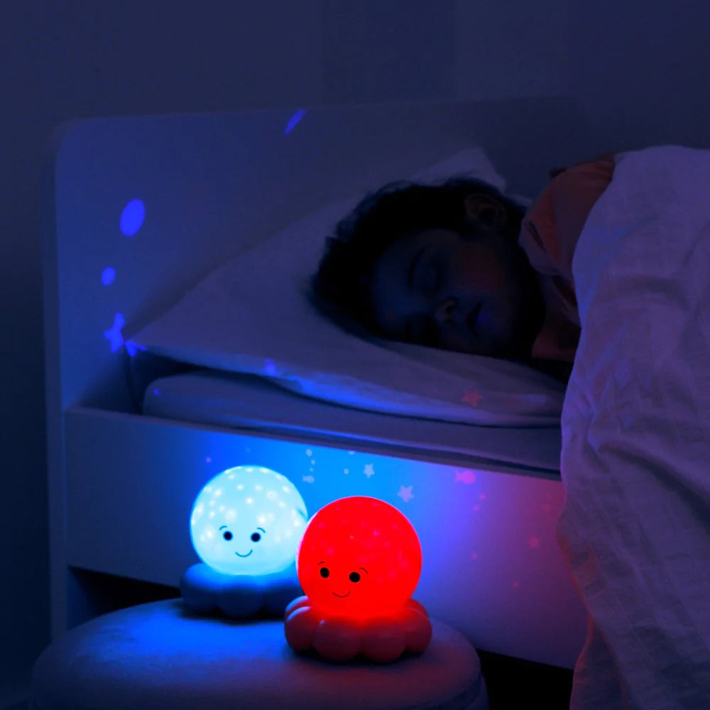 Twinkles To Go Octo™ - Blue Travel Comforting Nightlight Projector cloud.b